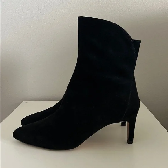 Sam Edelman Women’s Black Suede Ankle Boots - Picture 4 of 14
